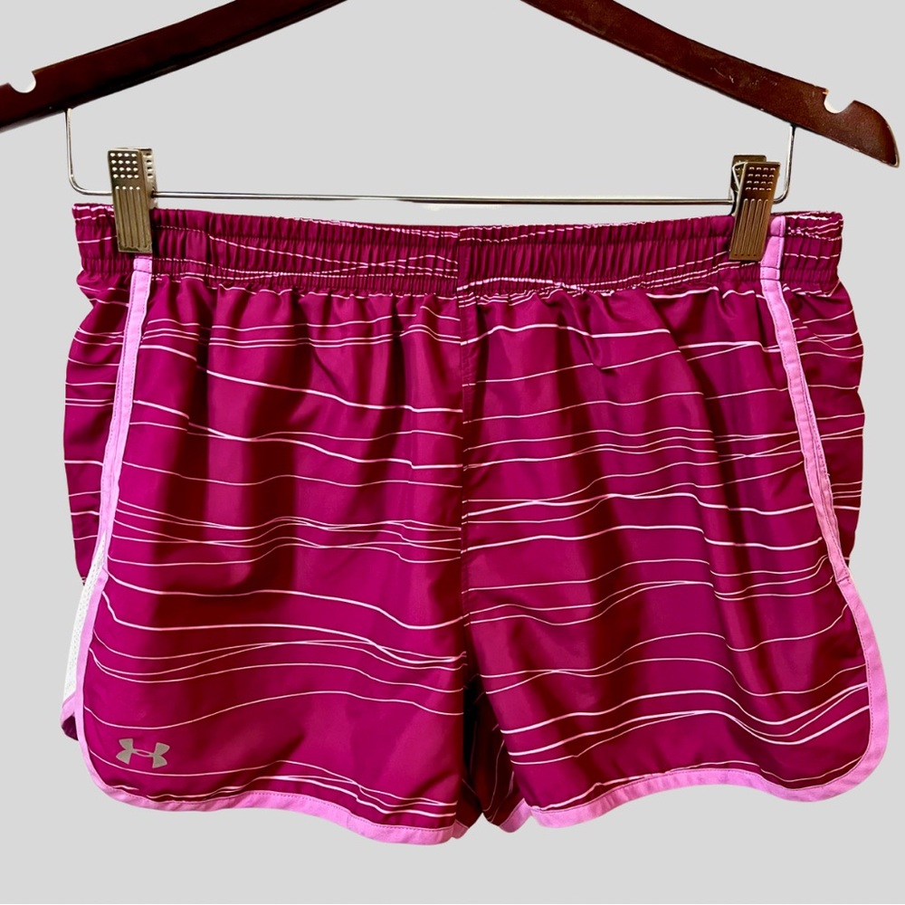 Under Armour Heat Gear Women’s Running Shorts Size L Workout Shorts Athletic